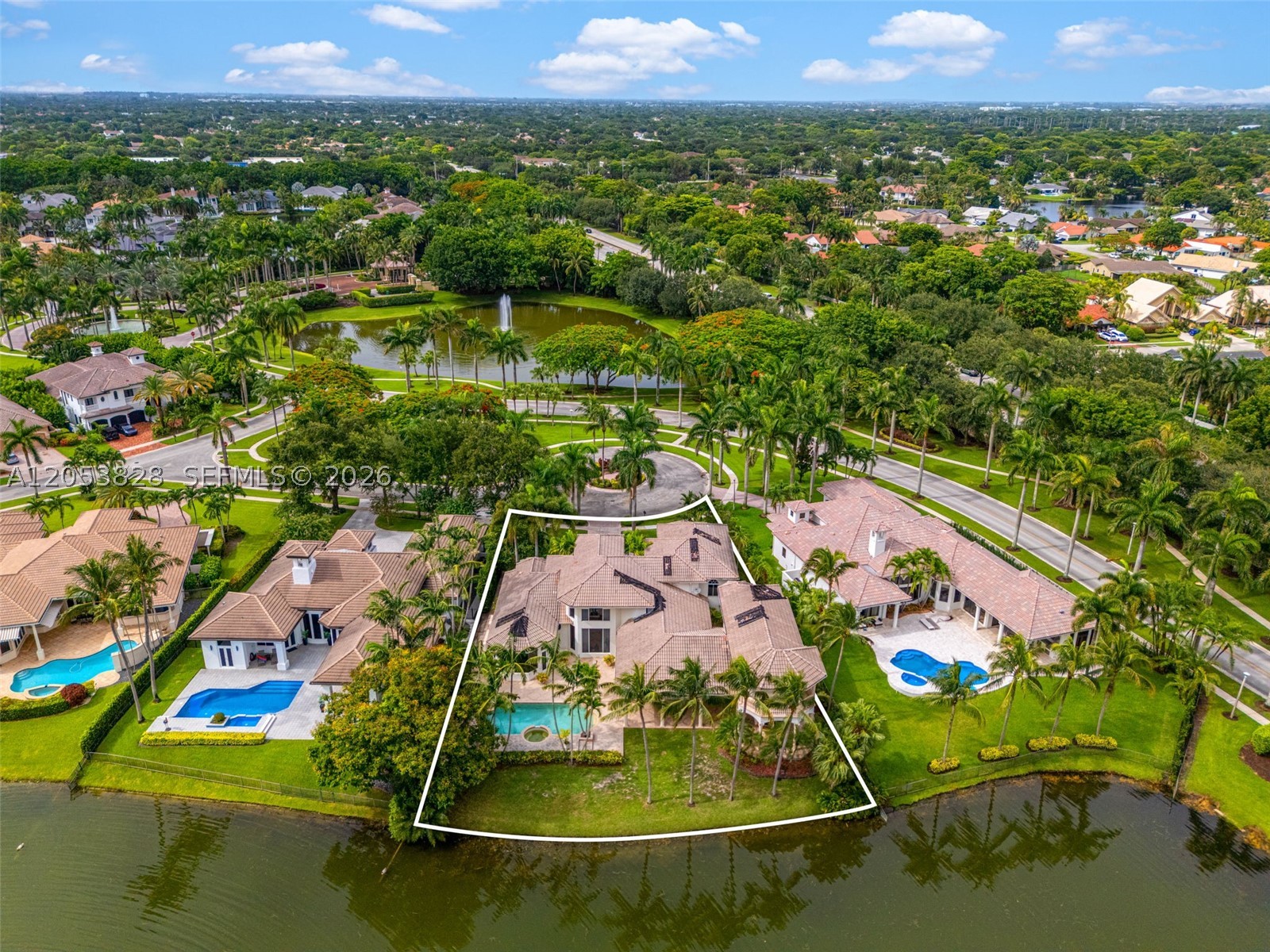 343 Merlin Way, Plantation FL 33324