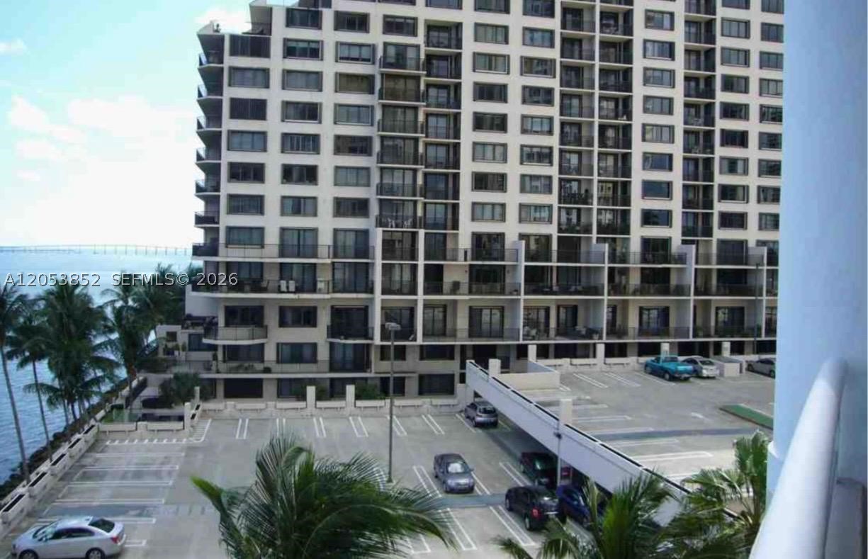808 Brickell Key Dr #606, Miami FL 33131