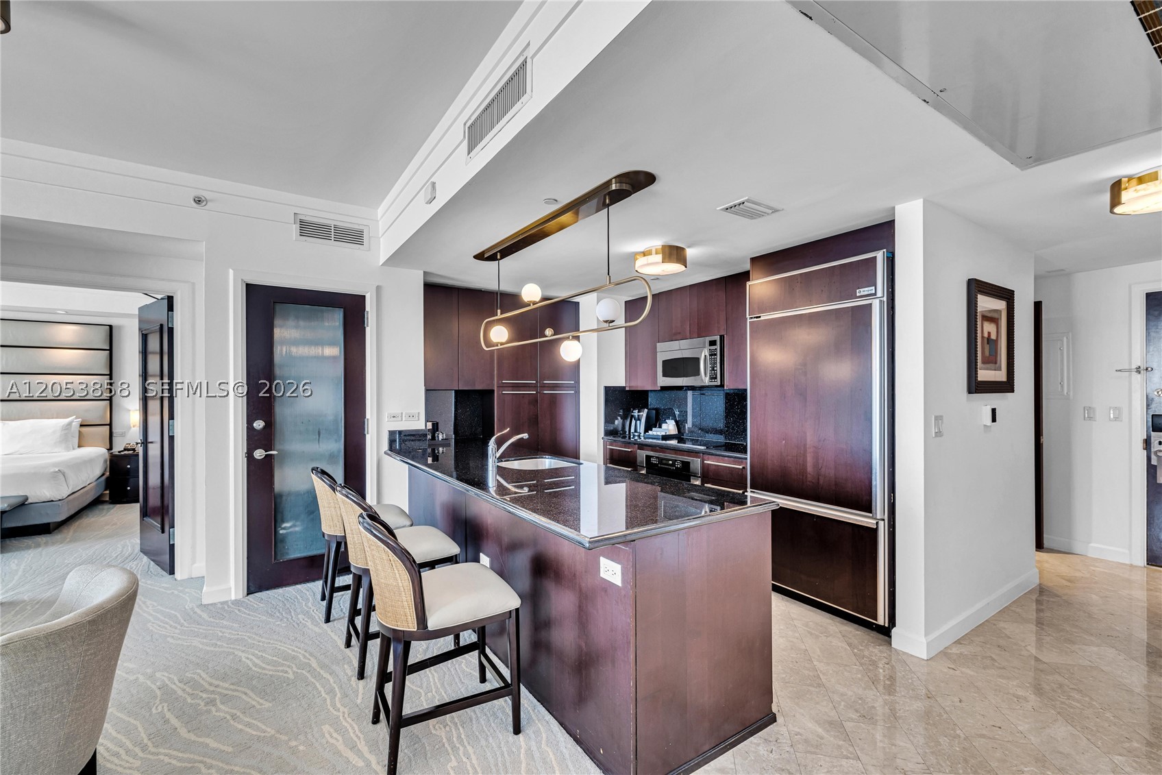 4391 COLLINS AVE #1707, Miami Beach FL 33140