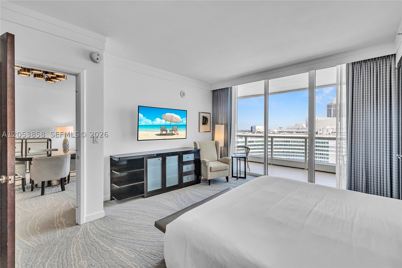 4391 COLLINS AVE #1707, Miami Beach FL 33140