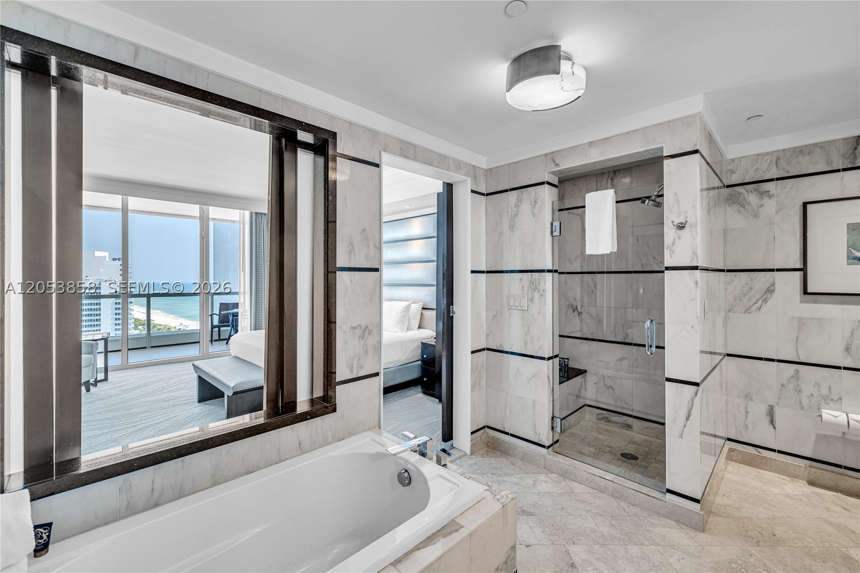 4391 COLLINS AVE #1707, Miami Beach FL 33140