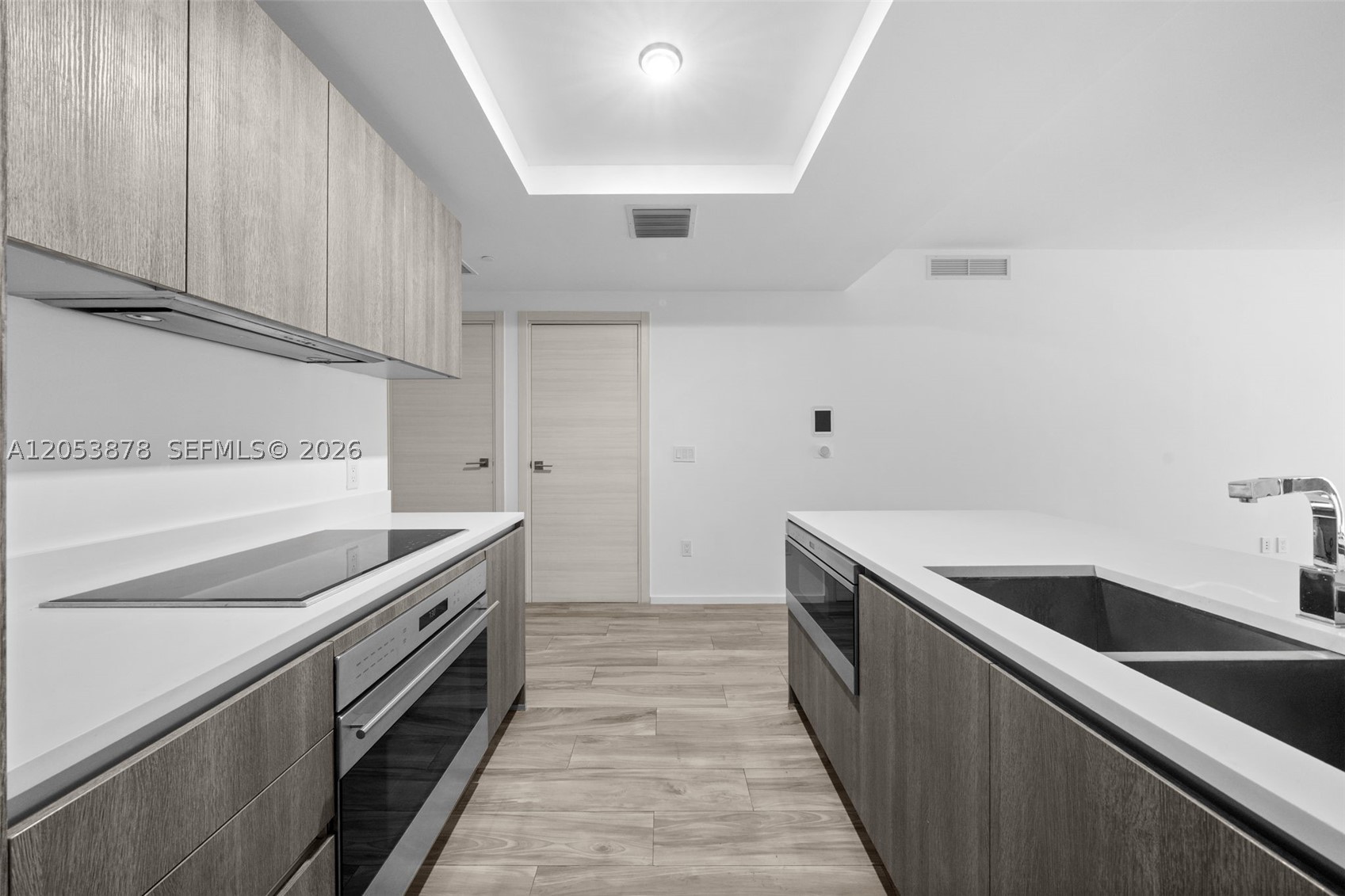 801 S Miami Ave #2002, Miami FL 33130