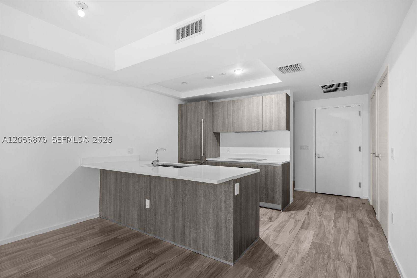 801 S Miami Ave #2002, Miami FL 33130