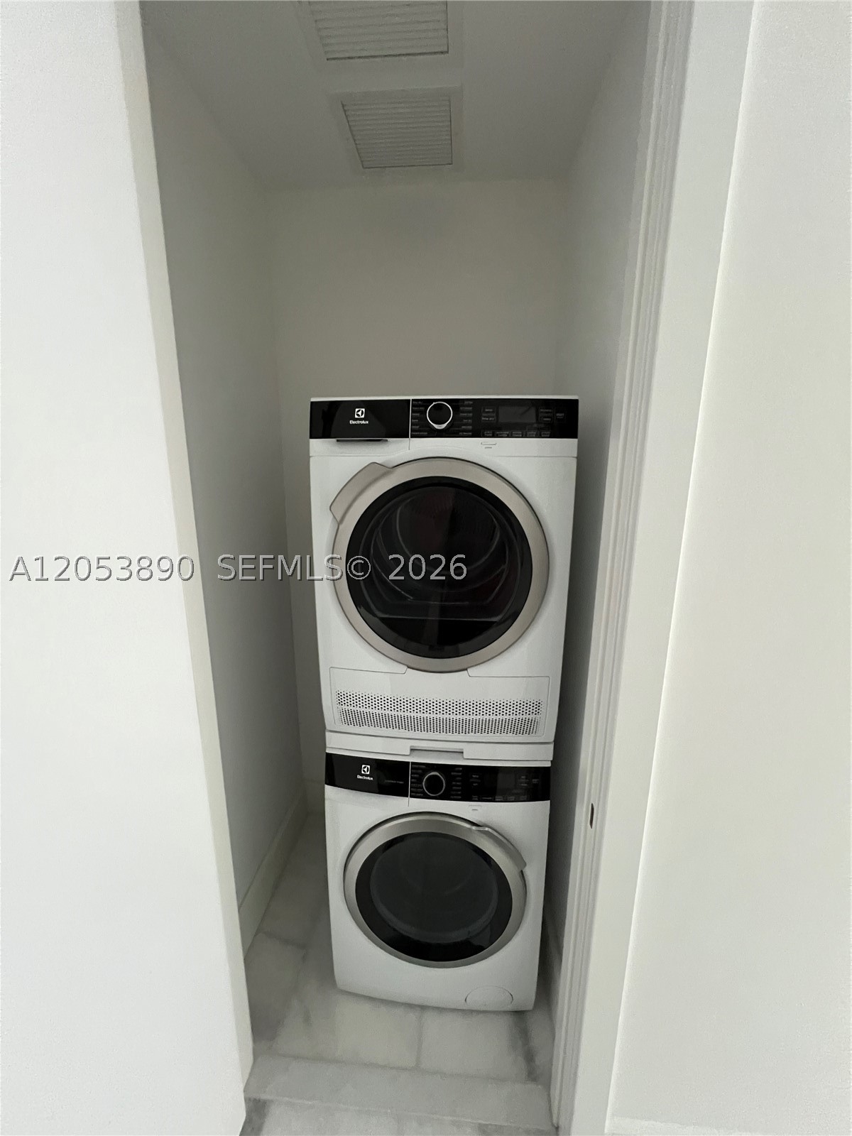 700 NE 26th Ter #1506, Miami FL 33137
