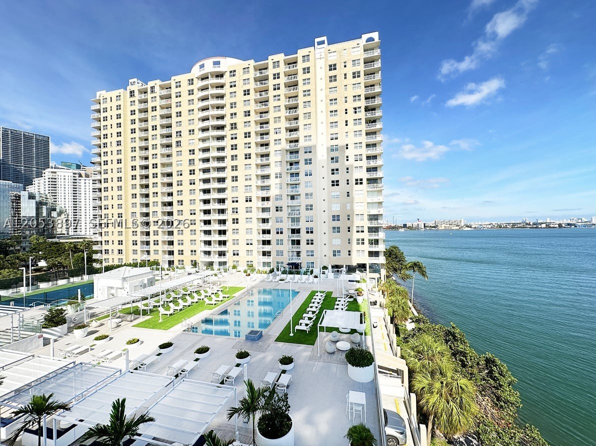 770 Claughton Island Dr #1008, Miami FL 33131