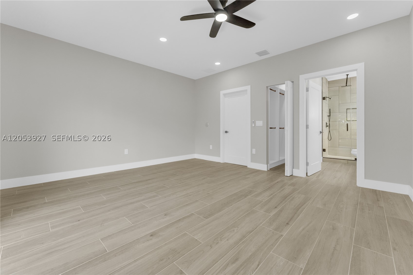 1818 NW 49th St, Miami FL 33142