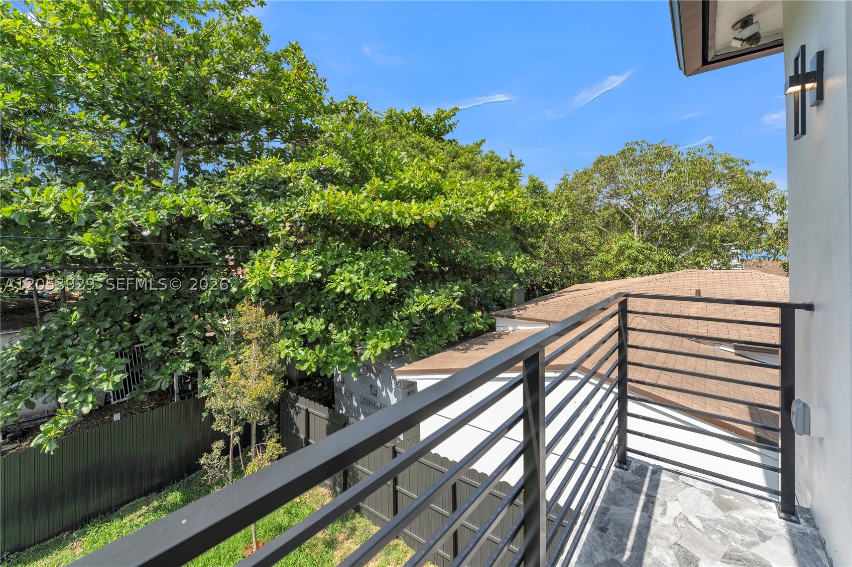 1816 NW 49th St, Miami FL 33142