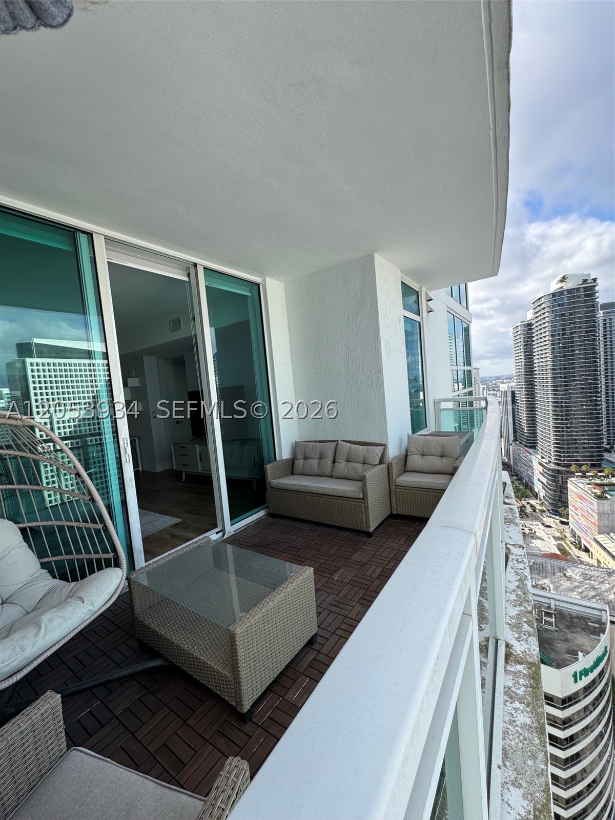 951 Brickell Ave #3601, Miami FL 33131