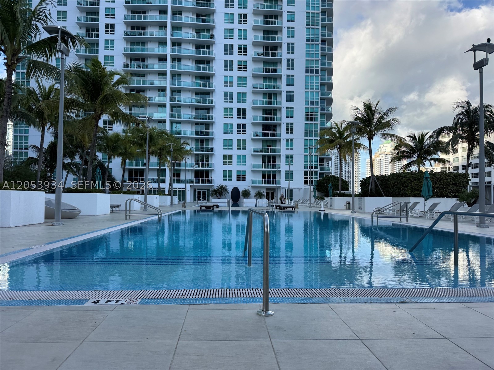 951 Brickell Ave #3601, Miami FL 33131