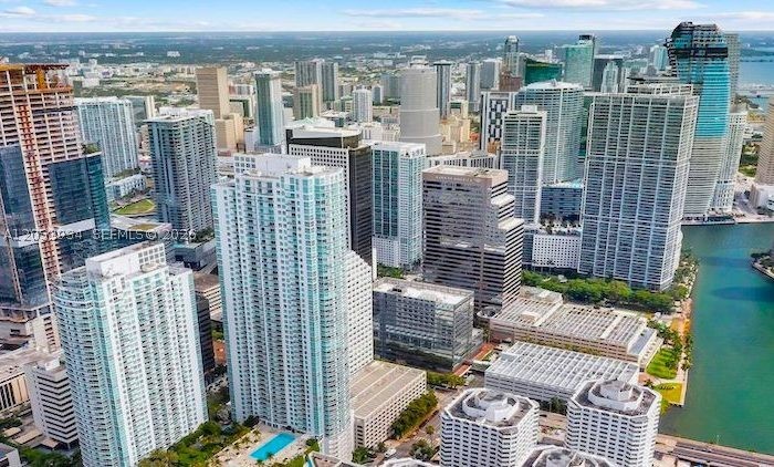 951 Brickell Ave #3601, Miami FL 33131