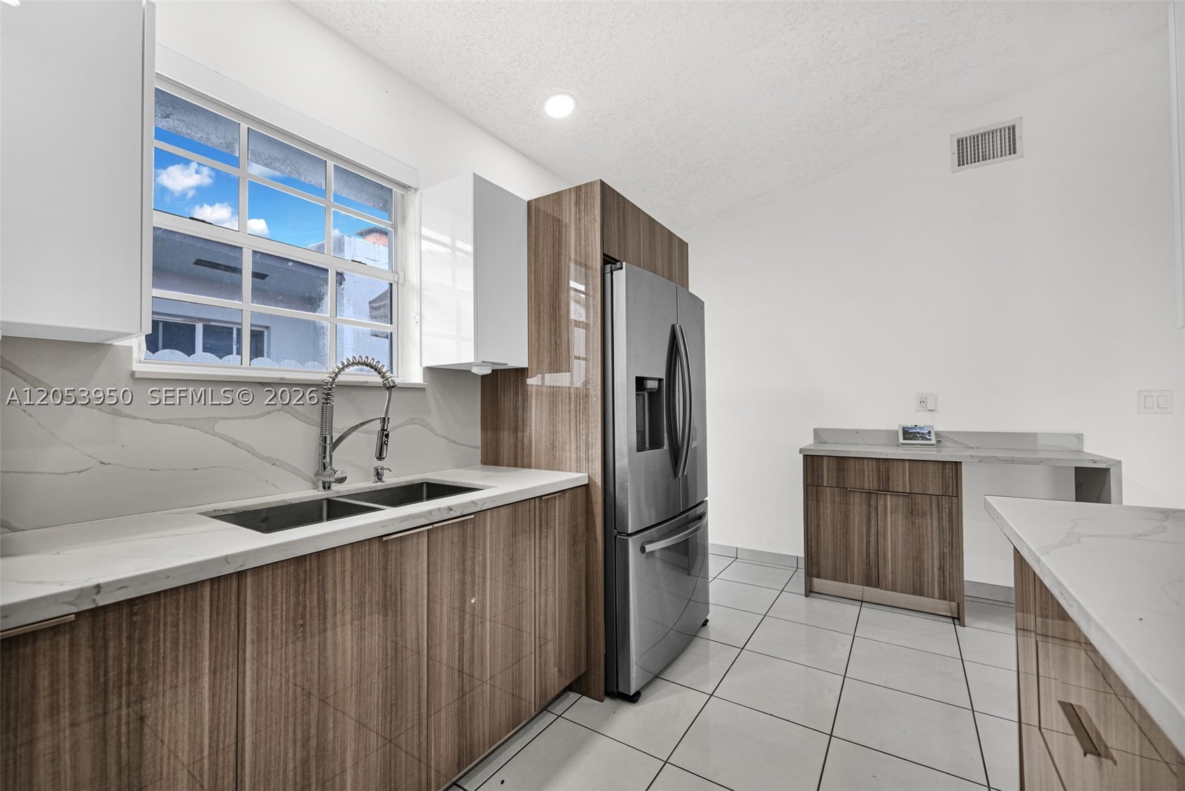 451 E 37th St #451, Hialeah FL 33013