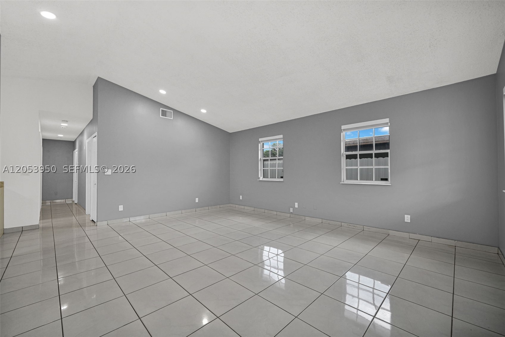 451 E 37th St #451, Hialeah FL 33013