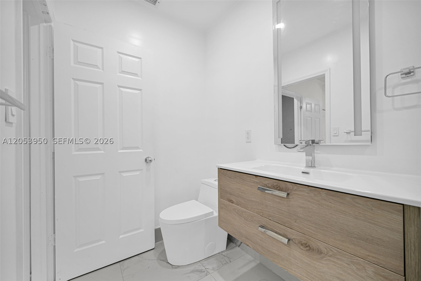 451 E 37th St #451, Hialeah FL 33013