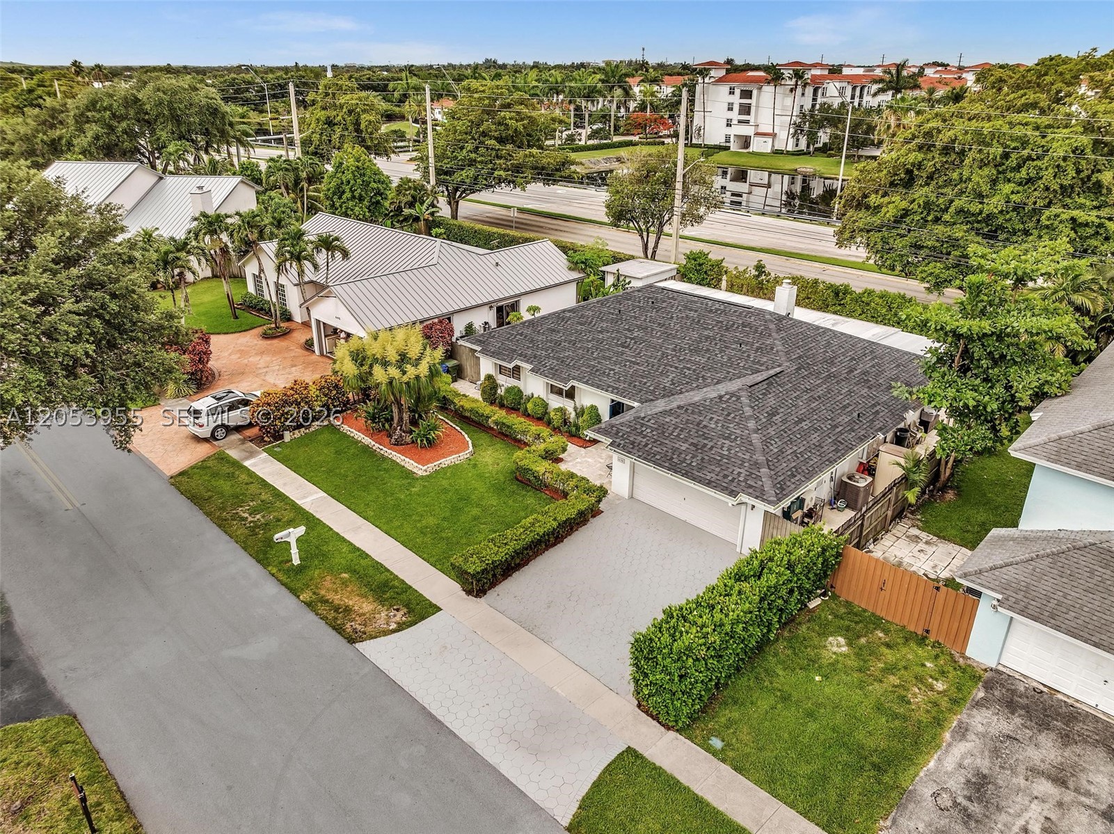 Pembroke Pines FL 33025 - A12053955