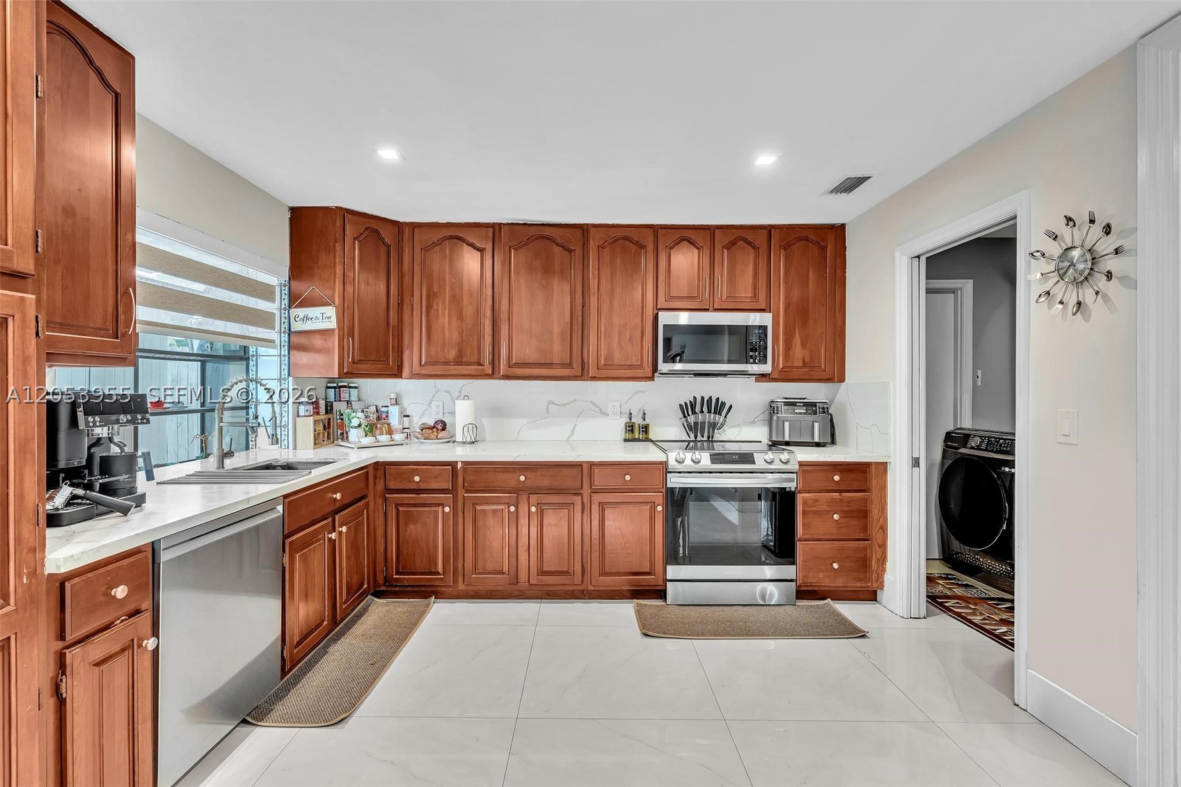 Pembroke Pines FL 33025 - A12053955