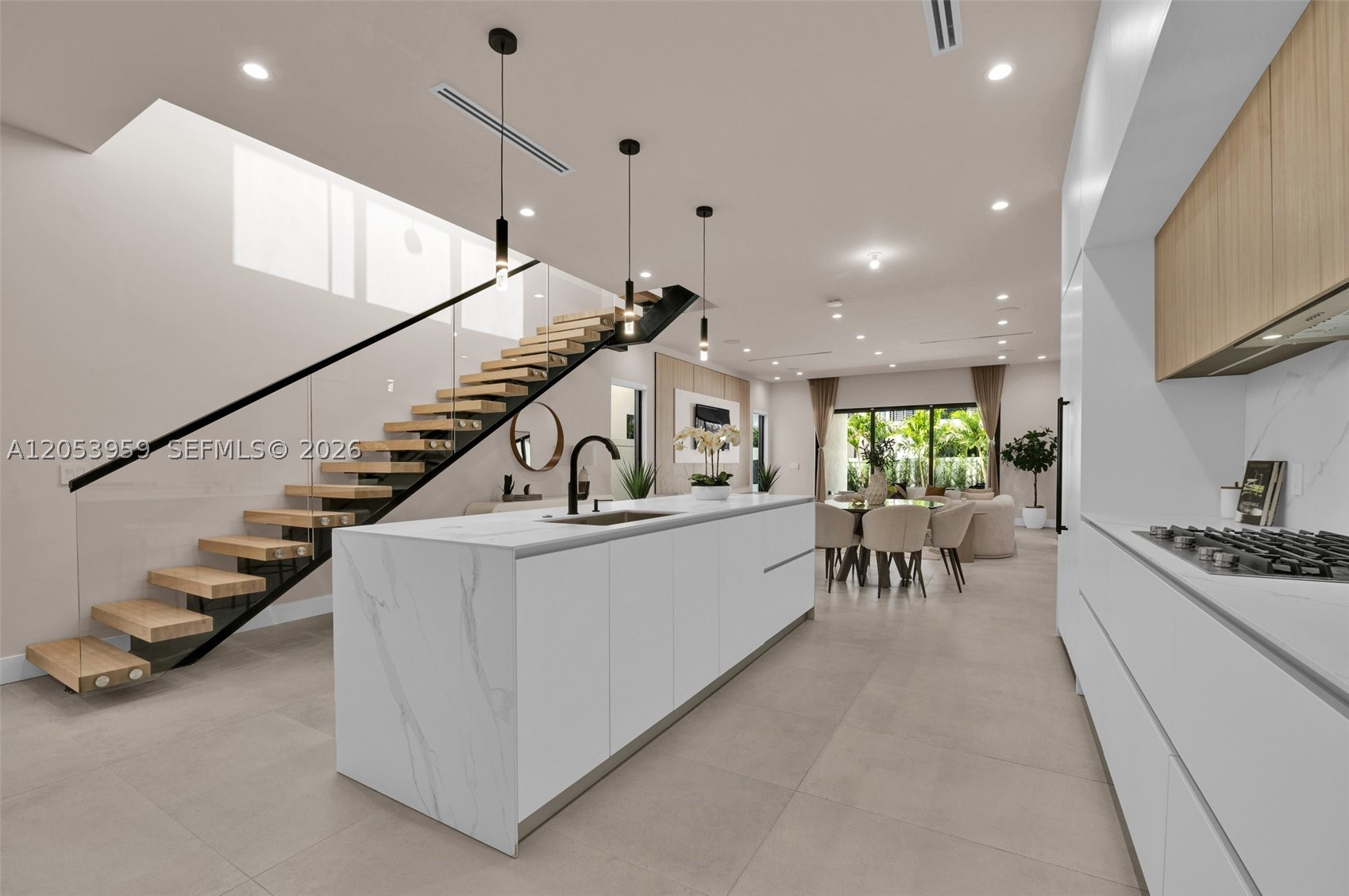 920 NE 17th ave #A, Fort Lauderdale FL 33304
