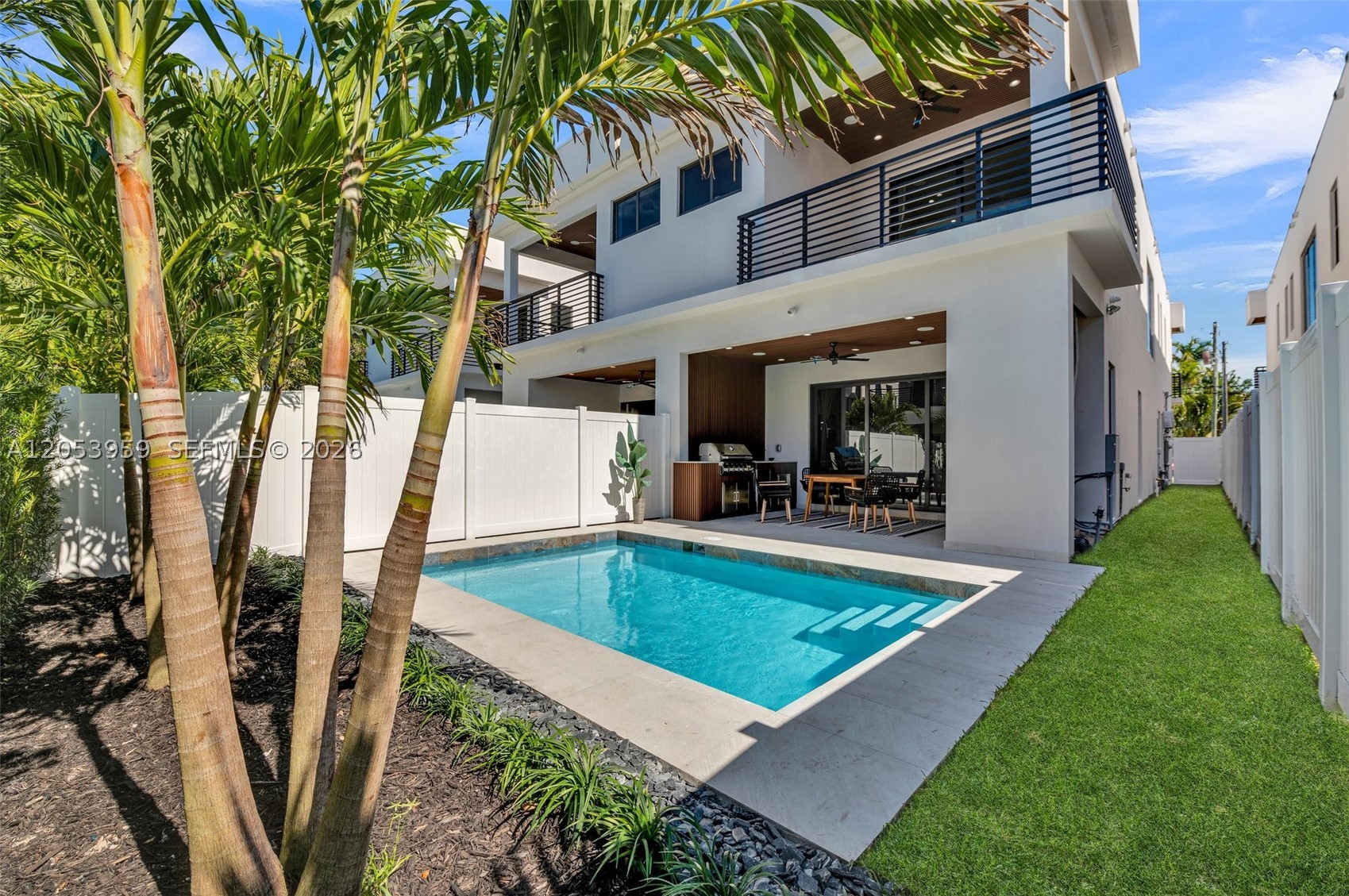 920 NE 17th ave #A, Fort Lauderdale FL 33304