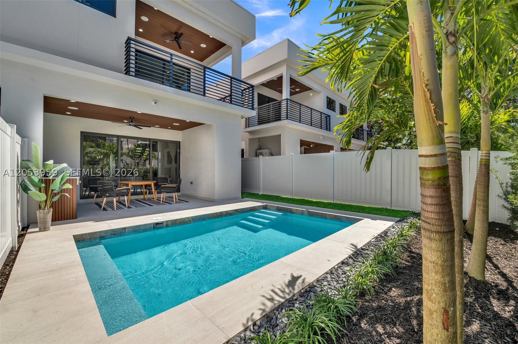 920 NE 17th ave #A, Fort Lauderdale FL 33304