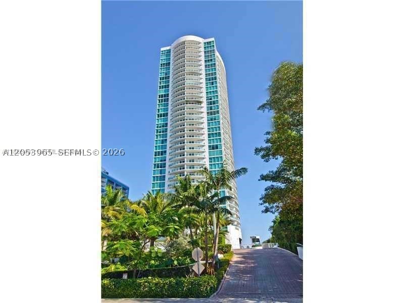 2101 Brickell Ave #1611, Miami FL 33129