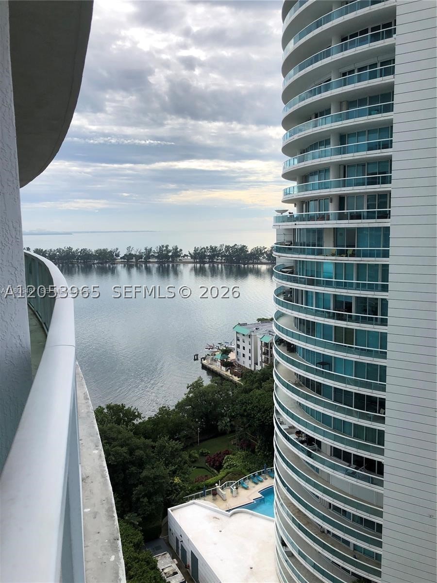 2101 Brickell Ave #1611, Miami FL 33129