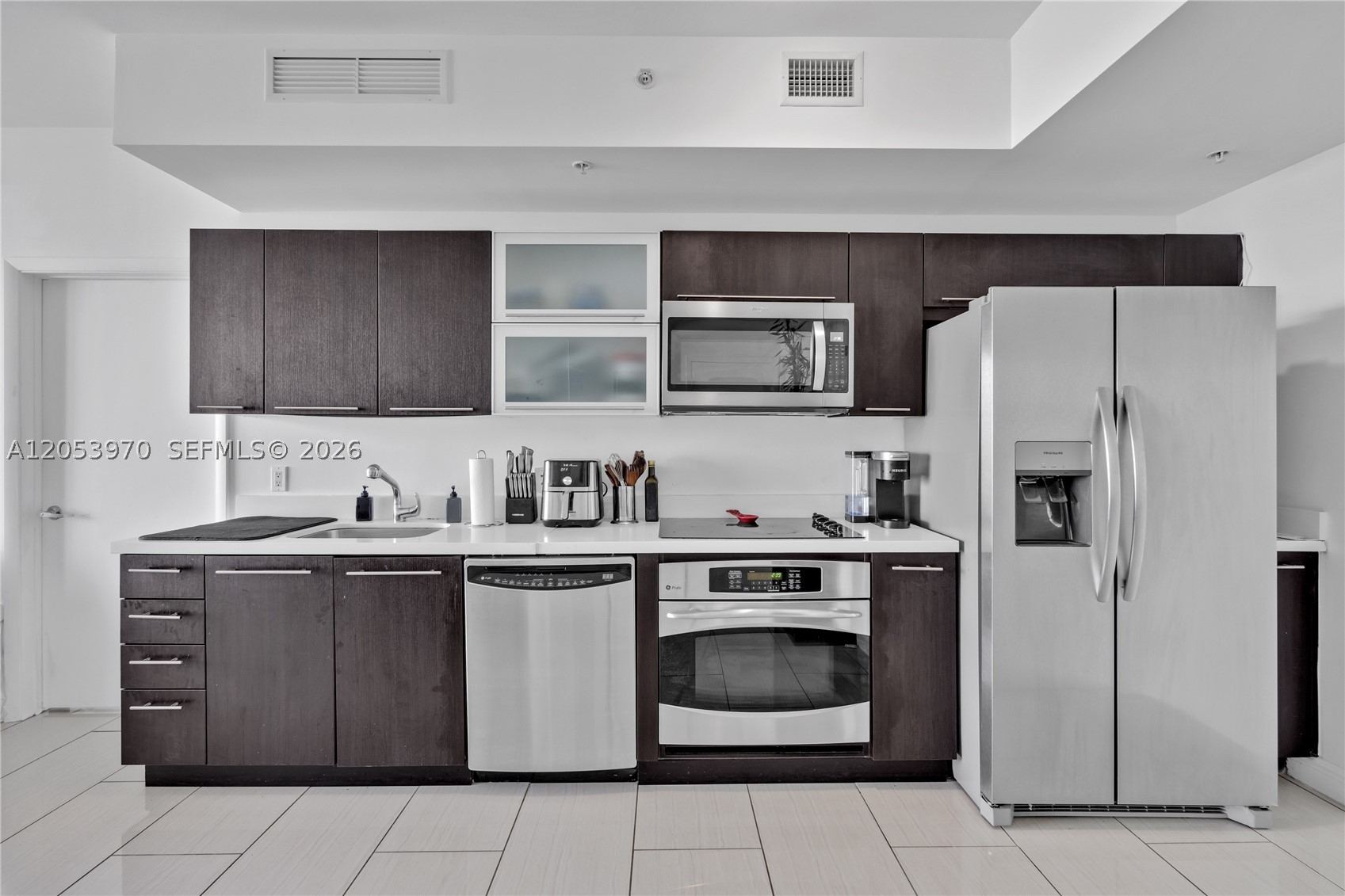 90 SW 3rd St #4403, Miami FL 33130