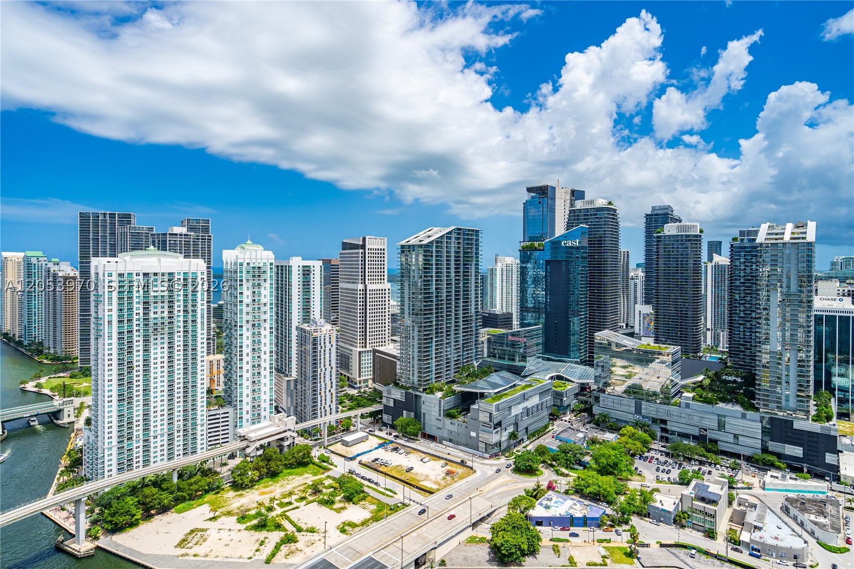 90 SW 3rd St #4403, Miami FL 33130