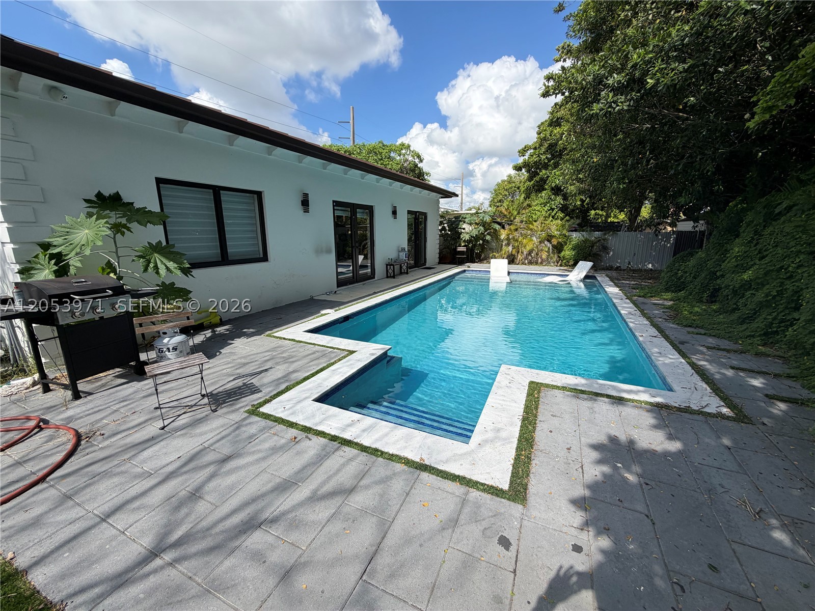 5901 SW 64th St, South Miami FL 33143