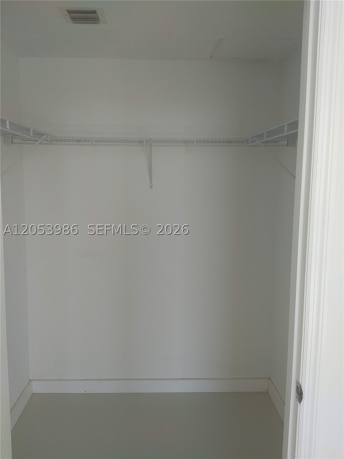 500 BRICKELL AVE #3200, Miami FL 33131
