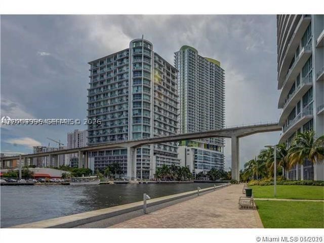 350 S Miami Ave #1603, Miami FL 33130