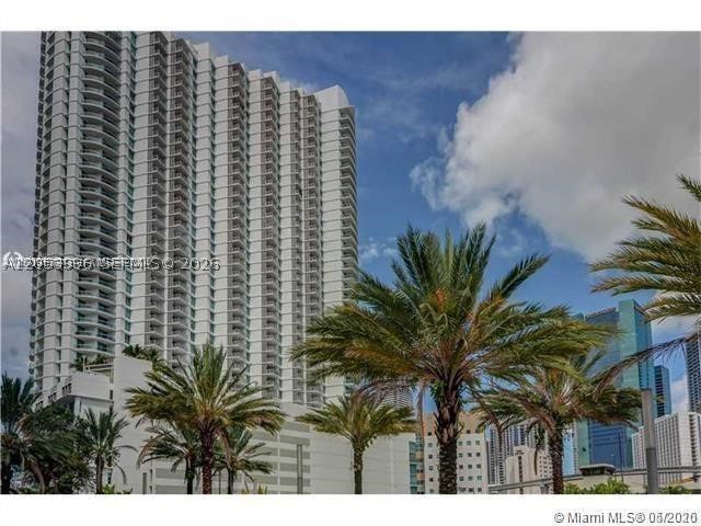 350 S Miami Ave #1603, Miami FL 33130