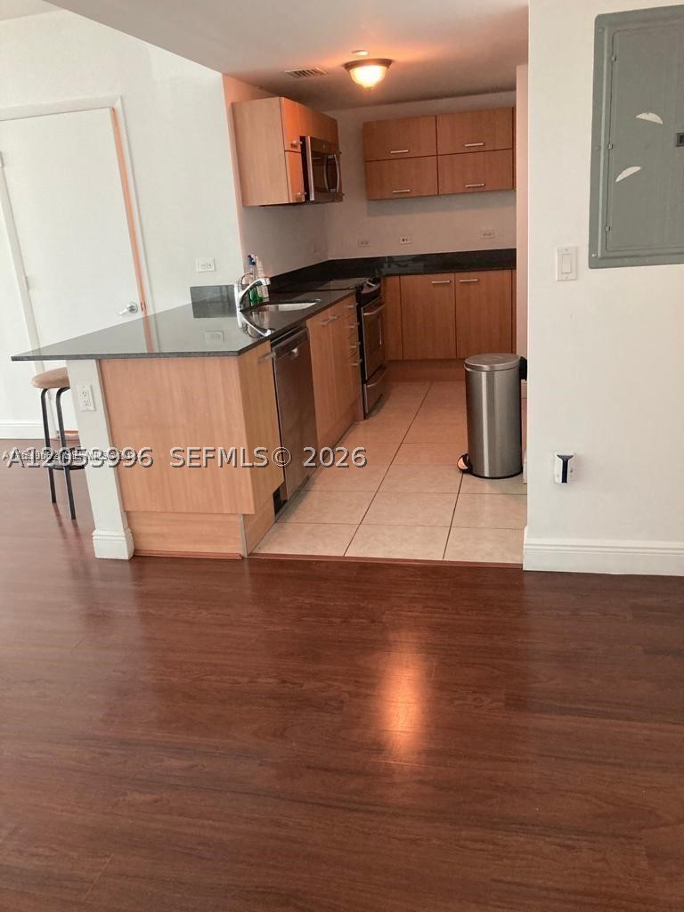 350 S Miami Ave #1603, Miami FL 33130