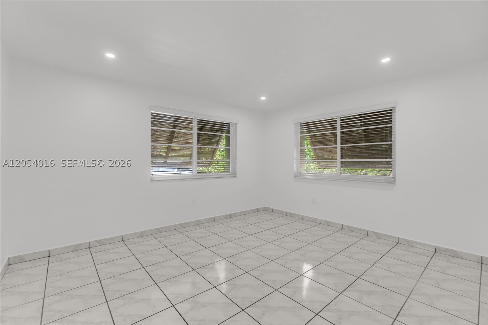 9354 SW 77th Ave #I1, Miami FL 33156