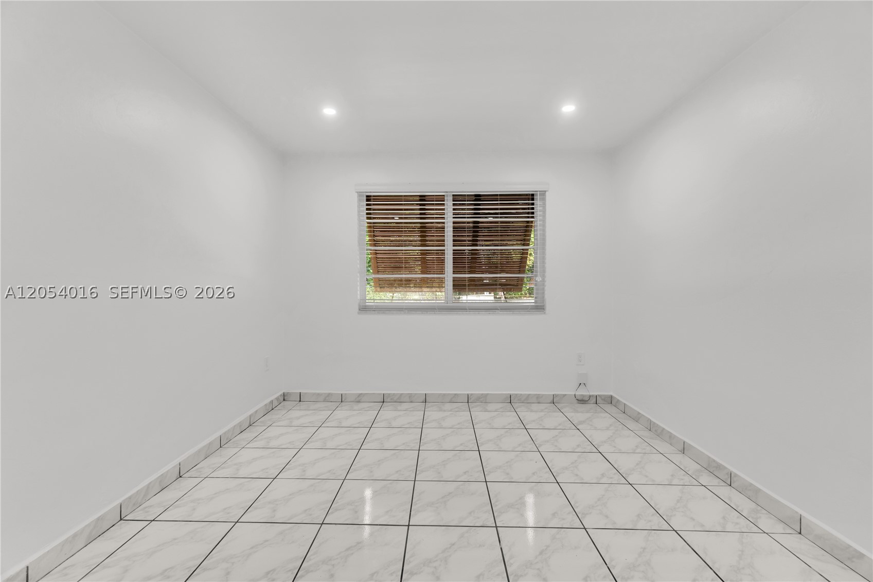 9354 SW 77th Ave #I1, Miami FL 33156
