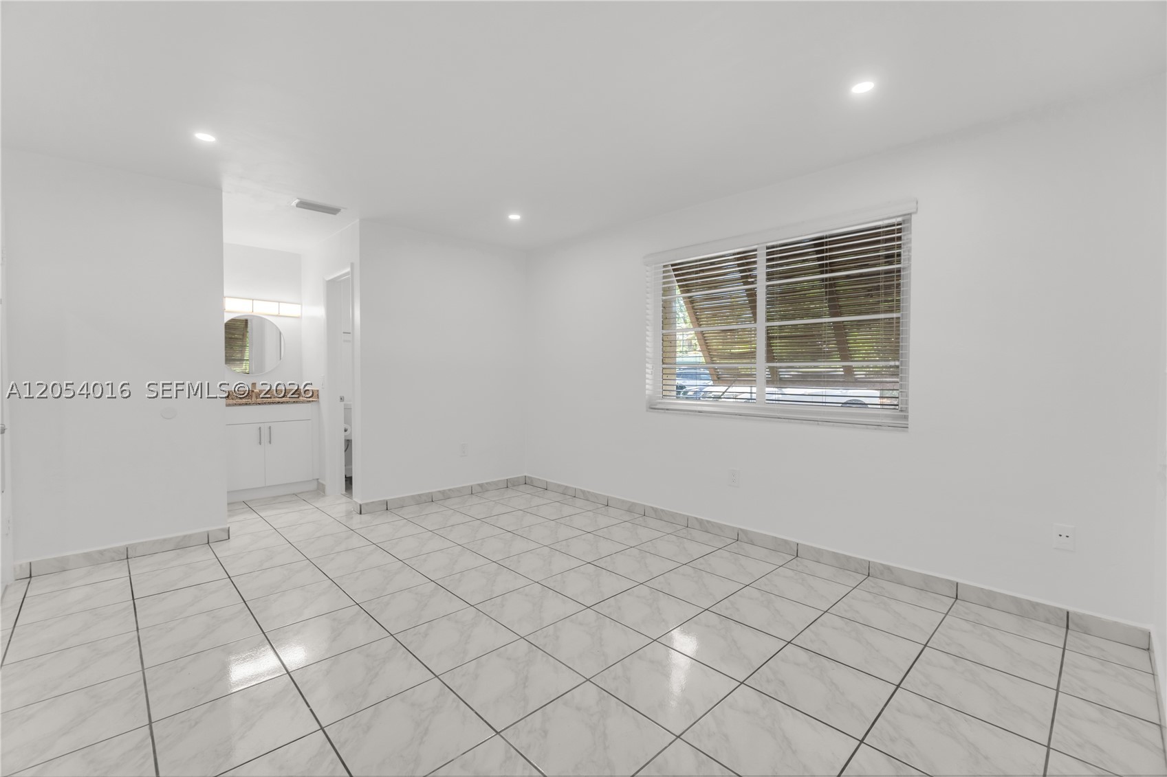 9354 SW 77th Ave #I1, Miami FL 33156
