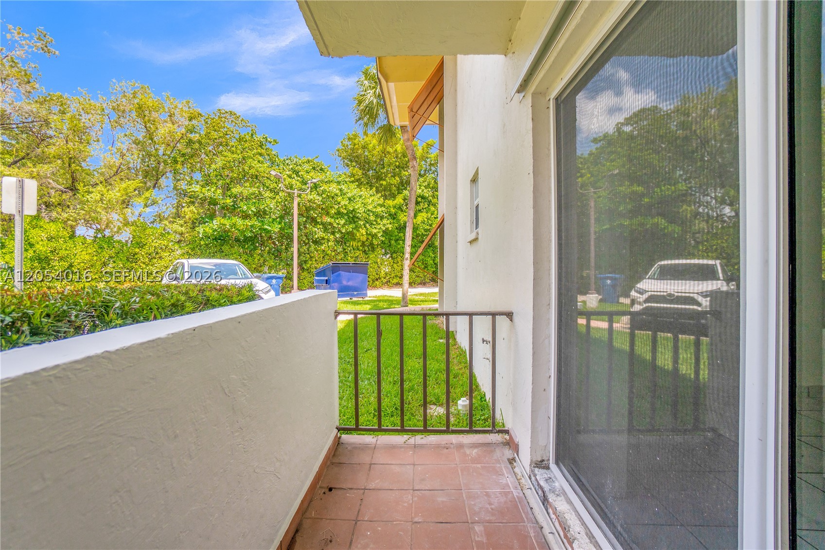 9354 SW 77th Ave #I1, Miami FL 33156