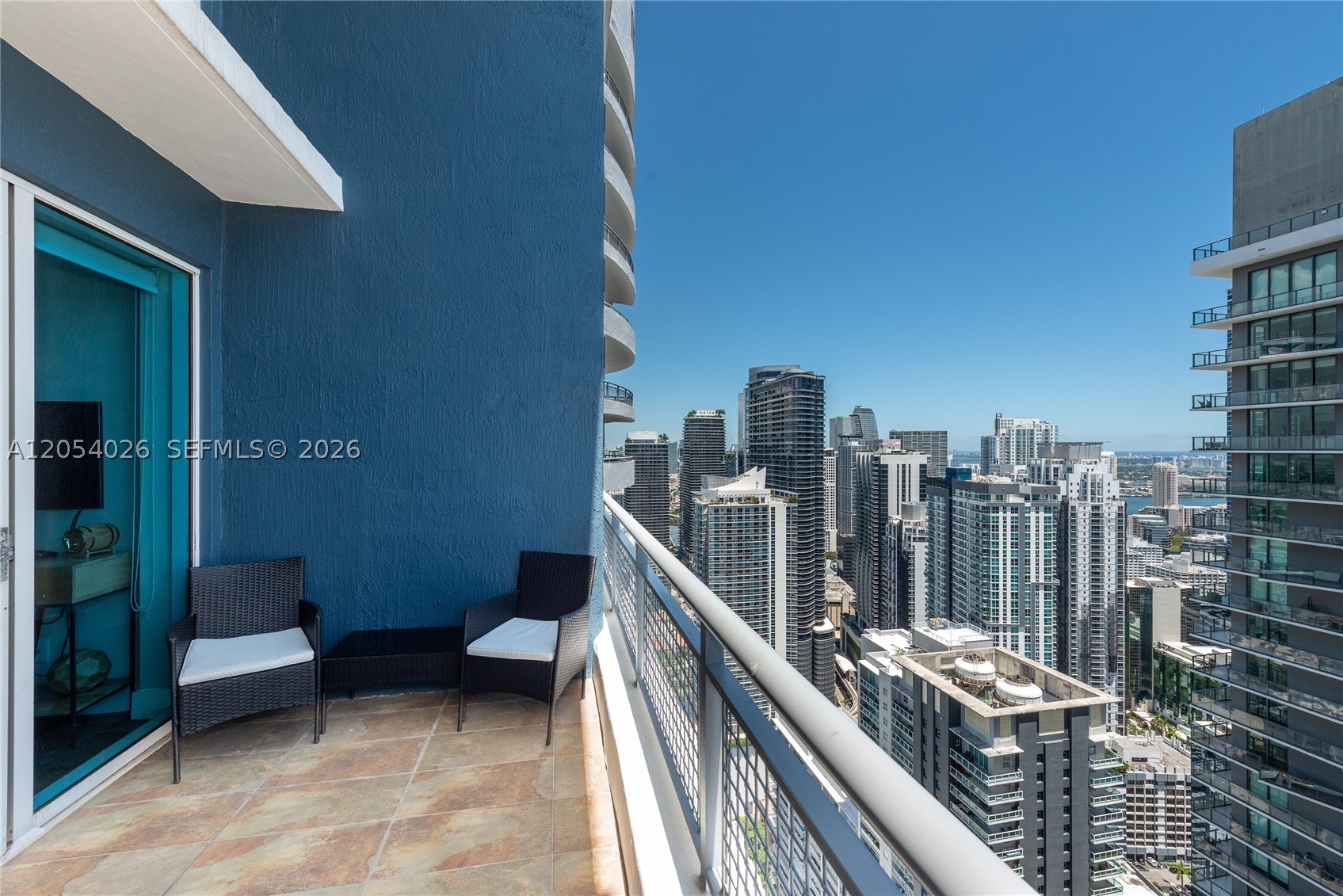 60 SW 13th St #4808, Miami FL 33130