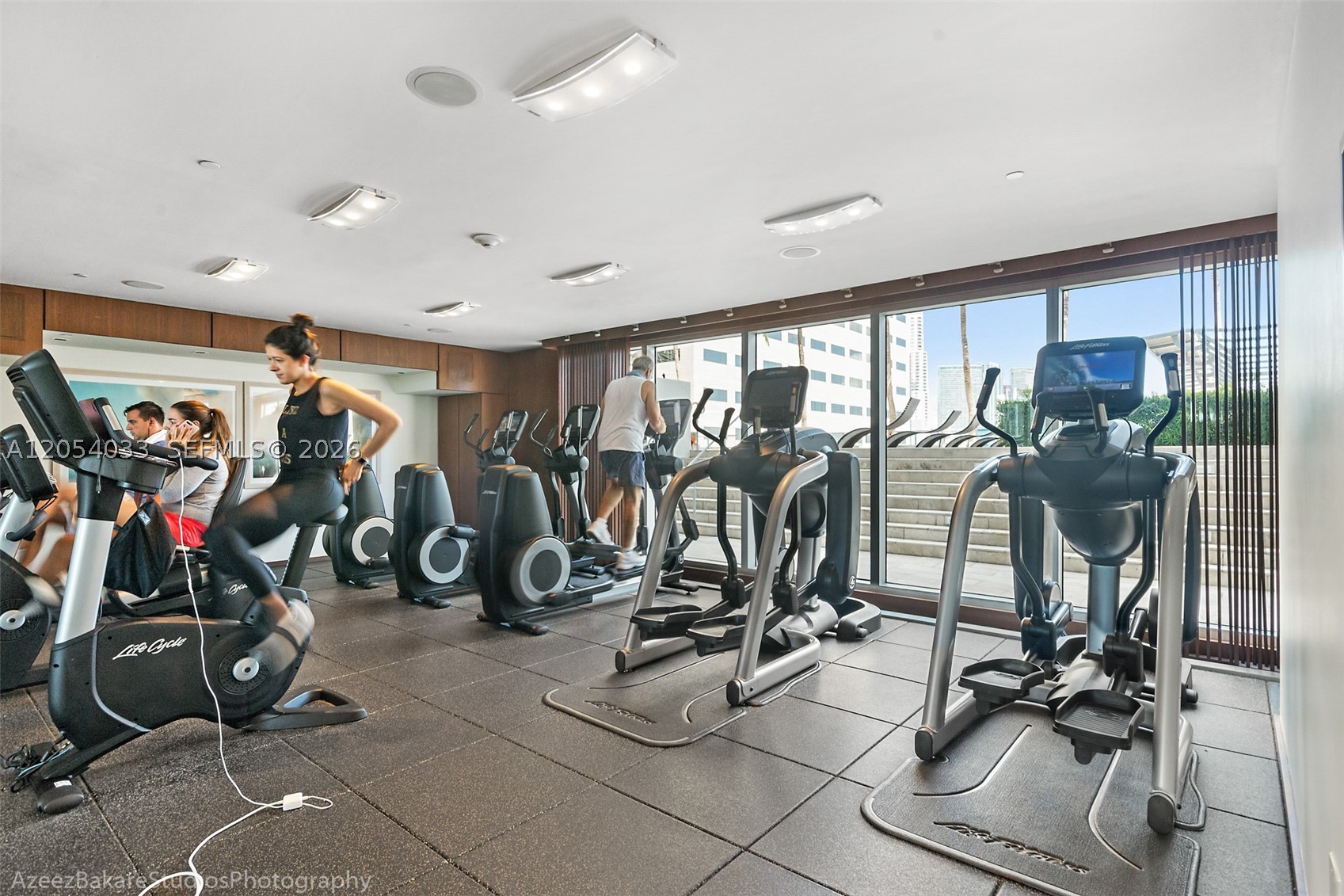 325 S Biscayne Blvd #3326, Miami FL 33131