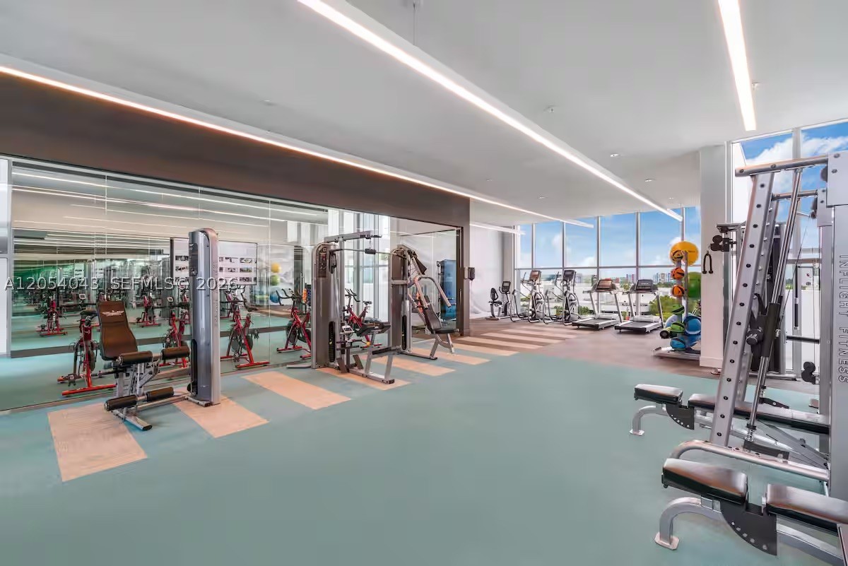 3900 Biscayne Blvd #S-216, Miami FL 33137