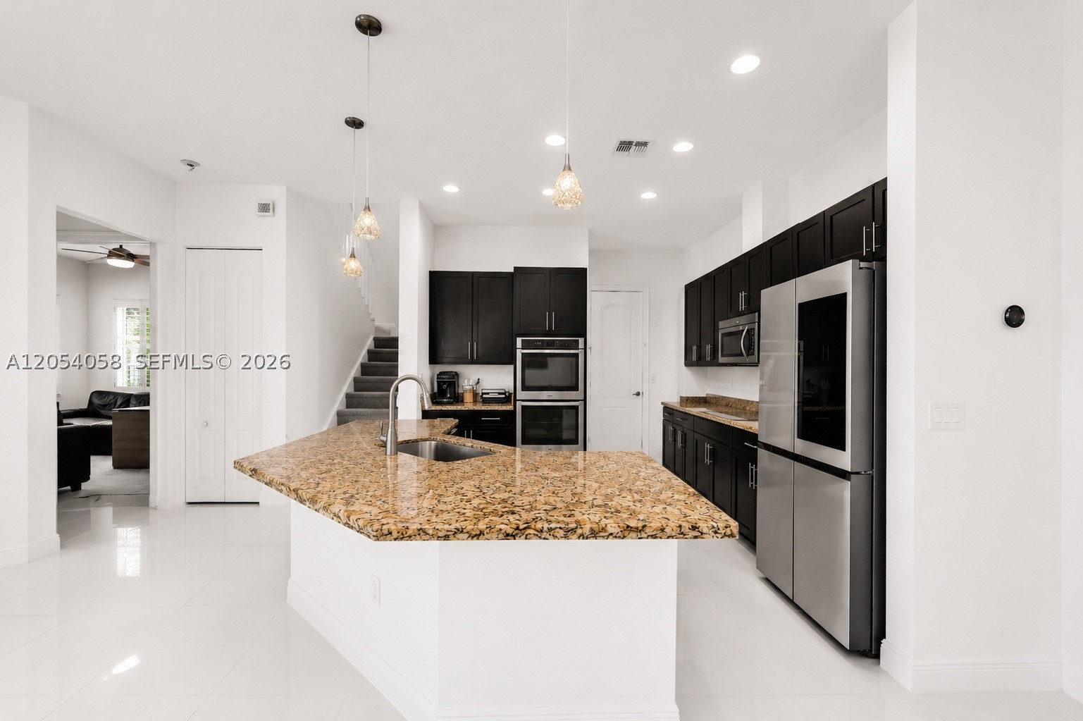 4587 San Mellina Dr, Coconut Creek FL 33073