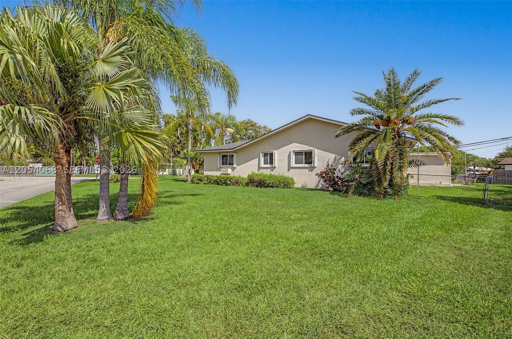 14975 SW 89th Ave, Palmetto Bay FL 33176