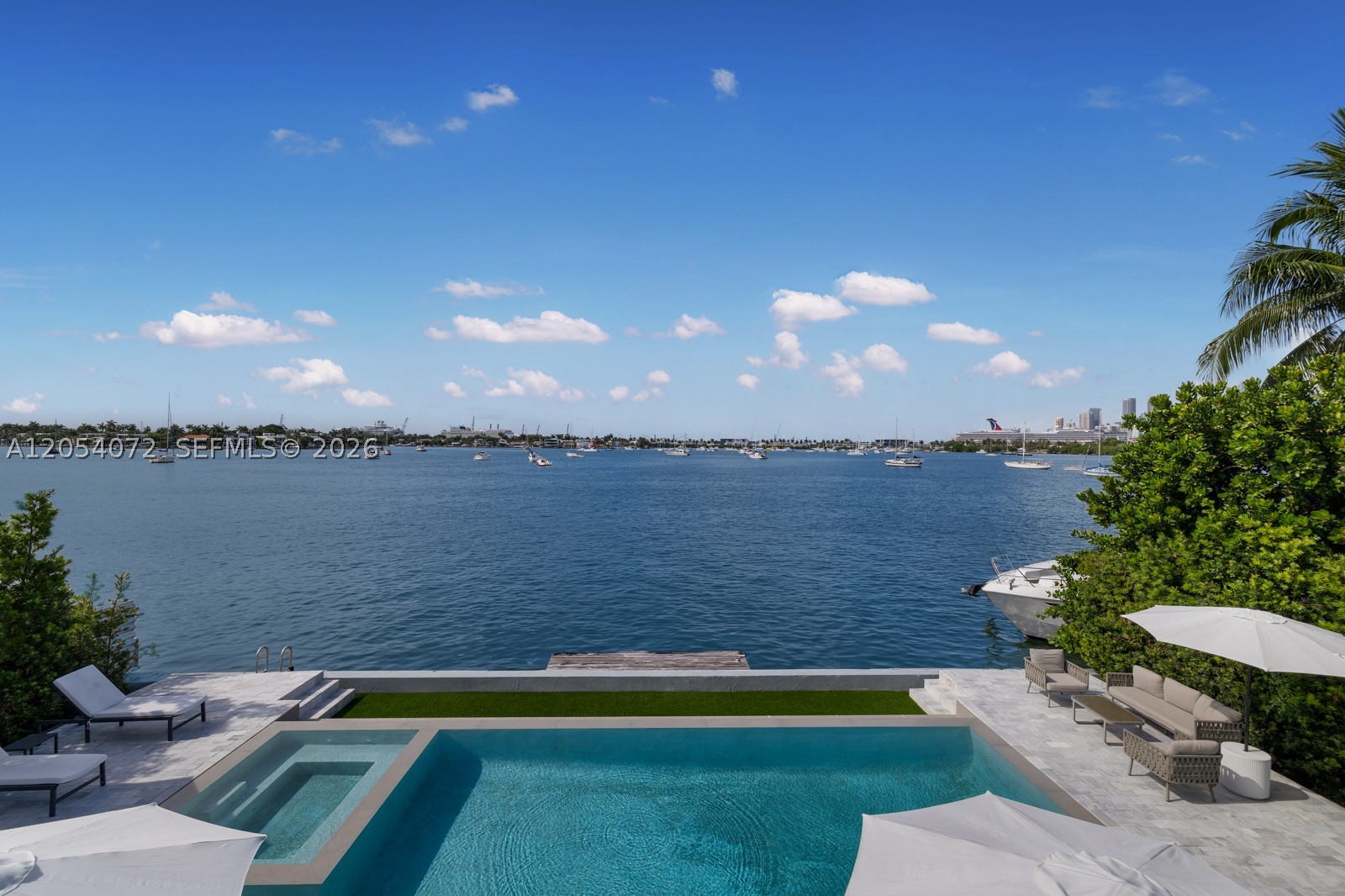 1300 S Venetian Way, Miami FL 33139