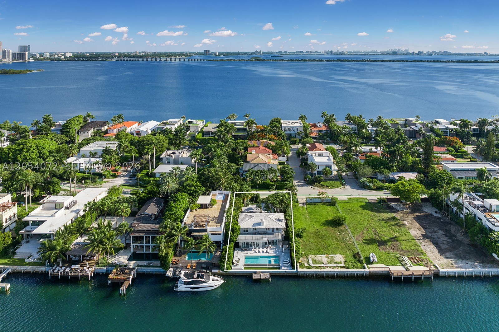 1300 S Venetian Way, Miami FL 33139