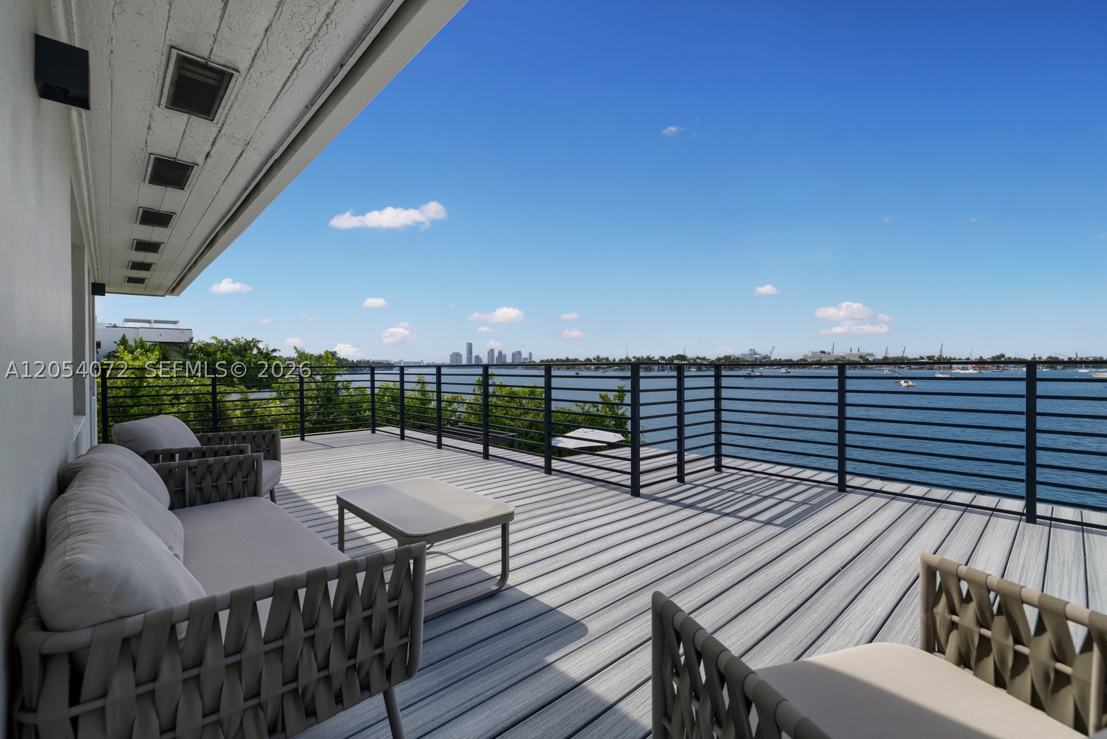 1300 S Venetian Way, Miami FL 33139