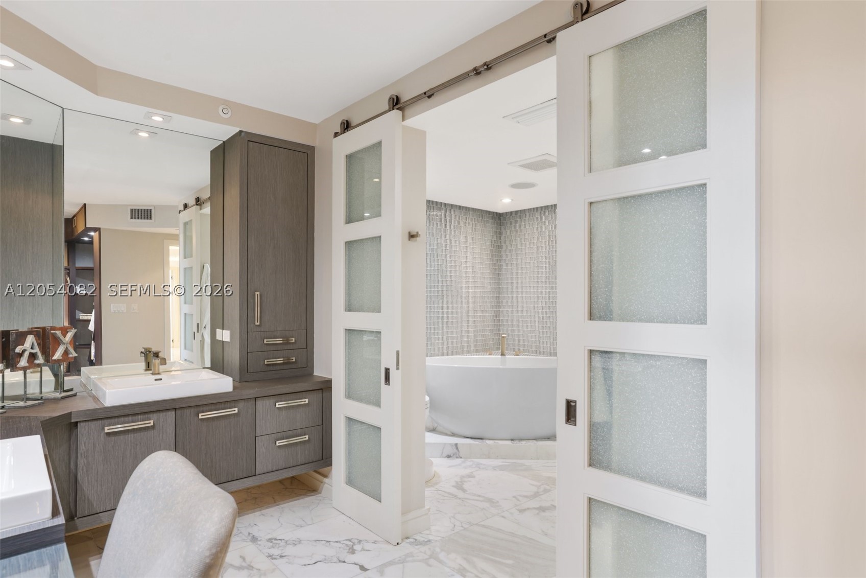 2660 S Ocean Blvd #503S, Palm Beach FL 33480
