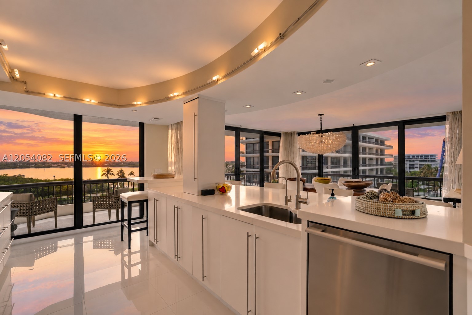 2660 S Ocean Blvd #503S, Palm Beach FL 33480