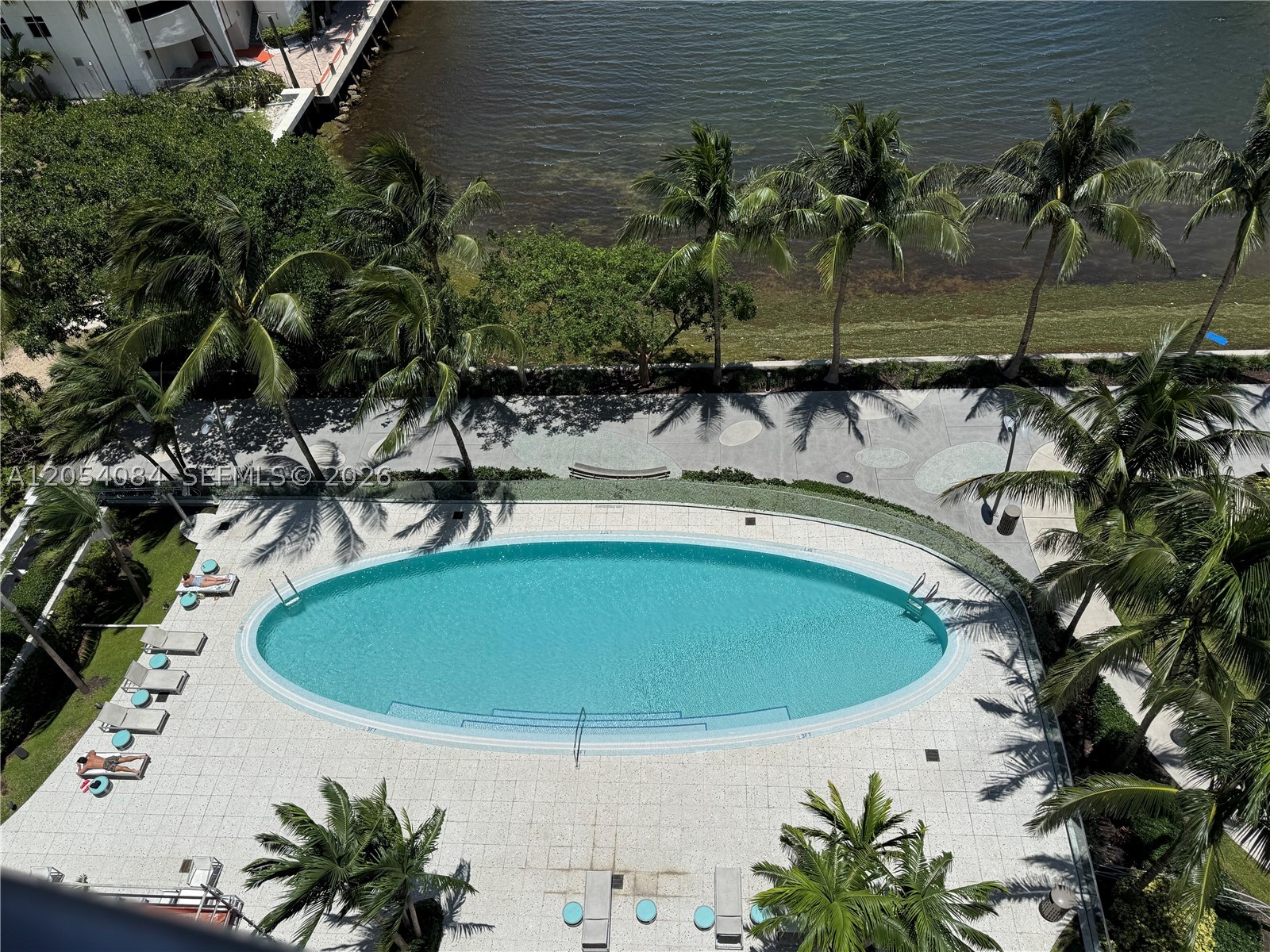 460 NE 28th St #803, Miami FL 33137