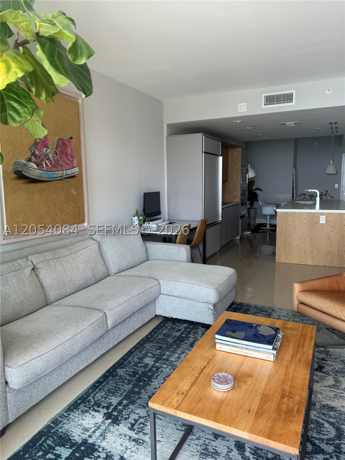 460 NE 28th St #803, Miami FL 33137