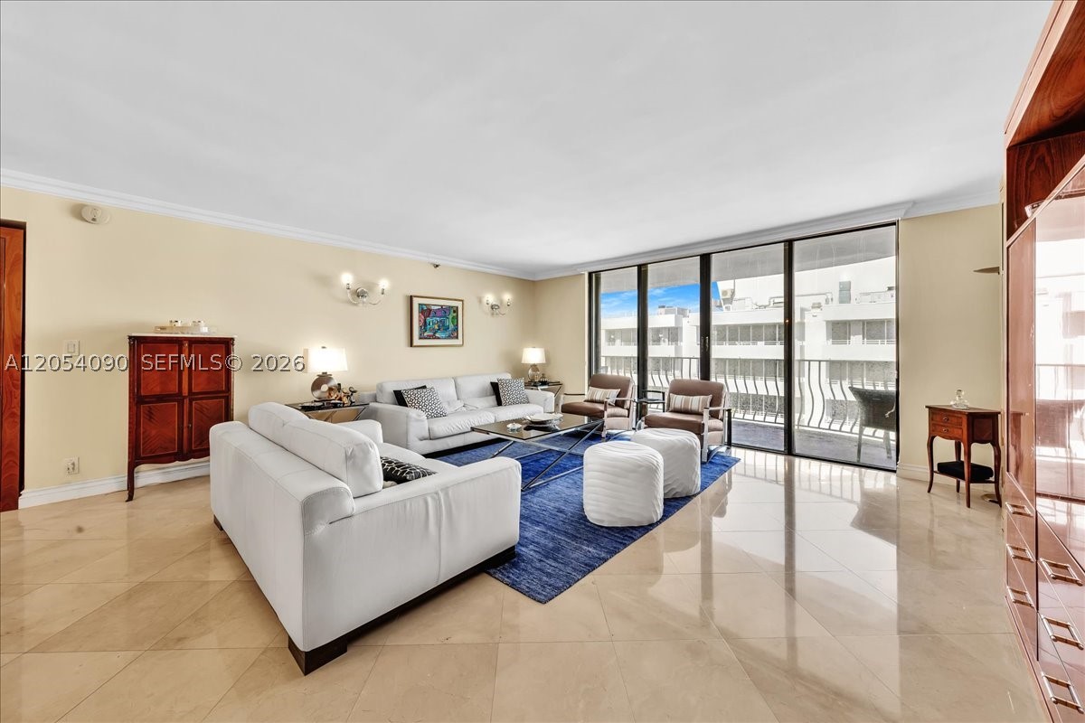 8877 Collins Ave #PH-2, Surfside FL 33154