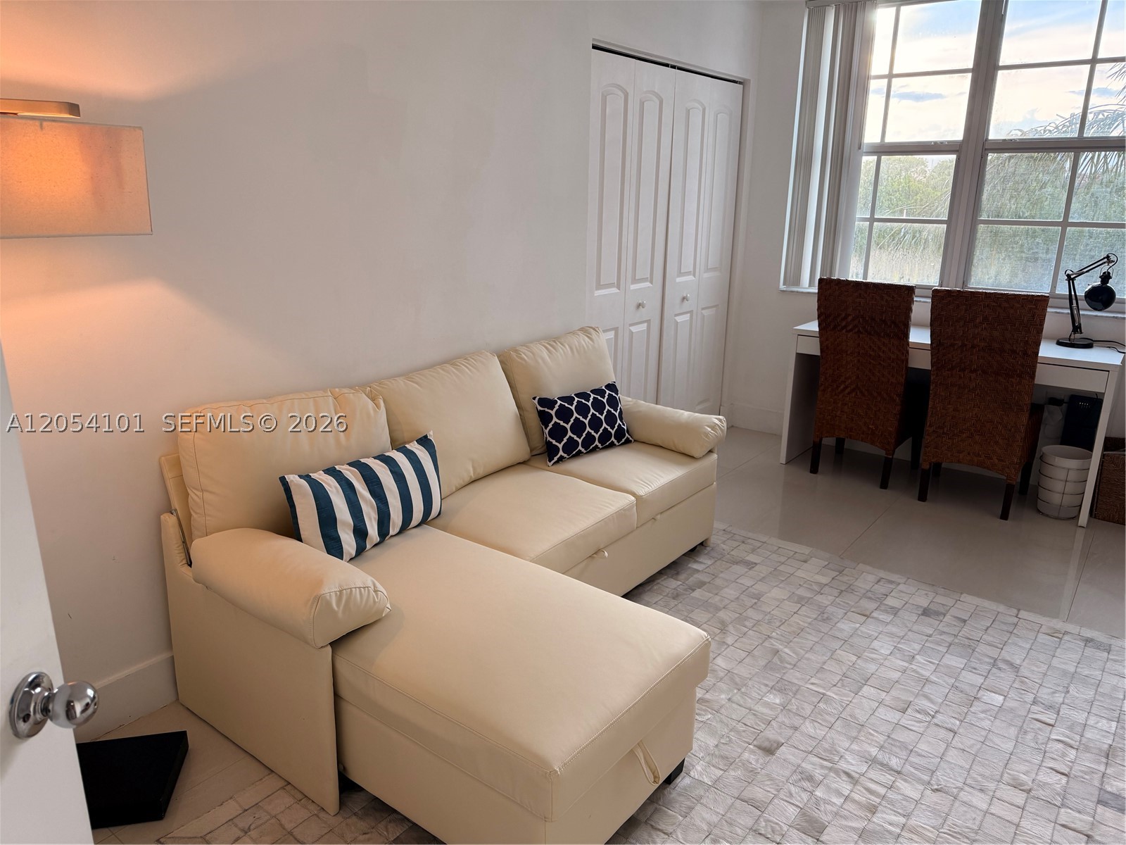 19901 E Country Club Dr #2401, Aventura FL 33180
