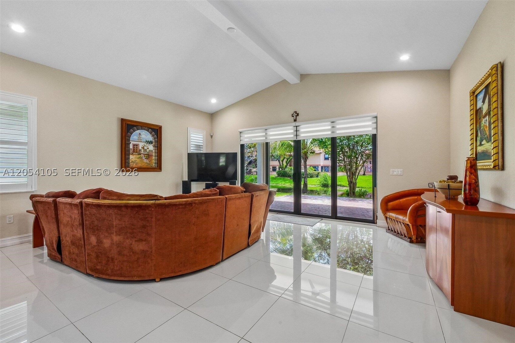 1053 SW 113th Way, Pembroke Pines FL 33025